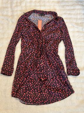Wantable Floral Button Front Tie Waist Shirt Dress Size Small NWT